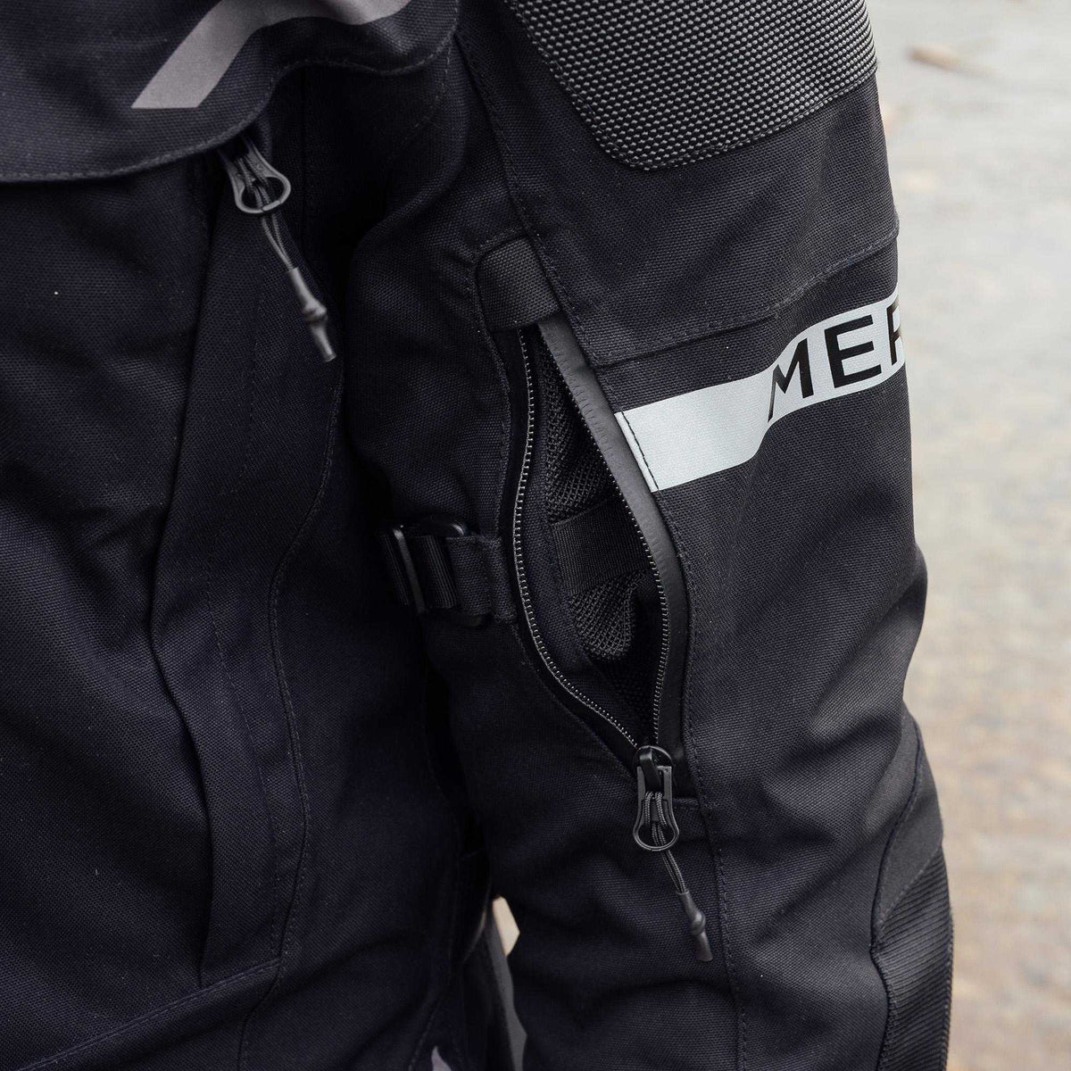 Merlin Akashi Pro Laminated Jacket - Black