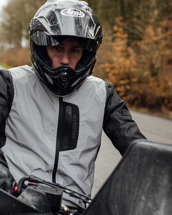Merlin Reflect Pro Vest