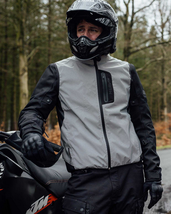 Merlin Reflect Pro Vest