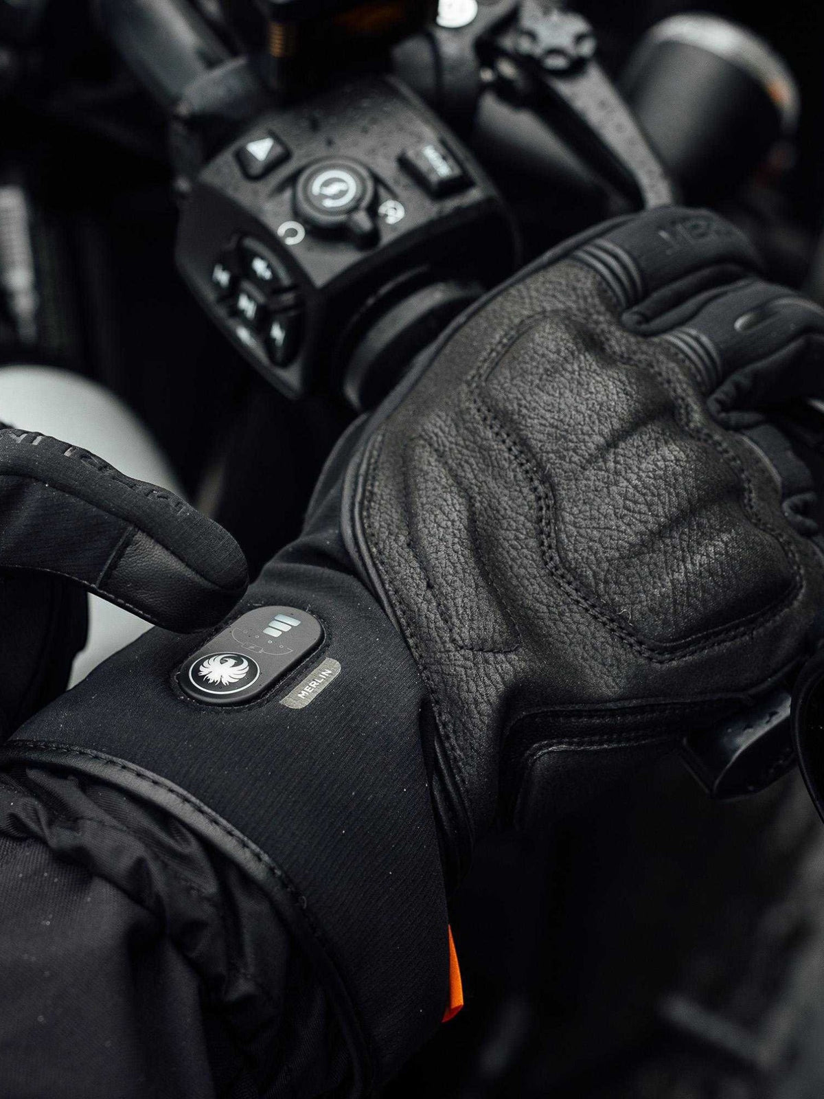 Baffle Haus Merlin Curborough black heated motorcycle glove with D3O knuckle protection and LED heat controller