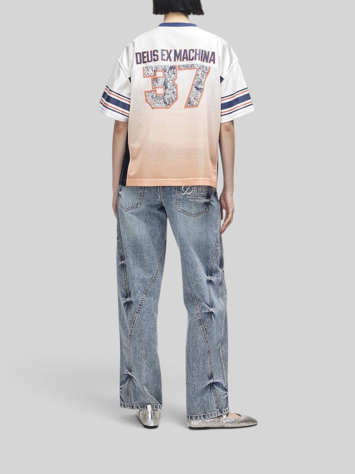 Baffle Haus San Remo #37 mesh training top in flame blanc with graphic print, back view on a model.